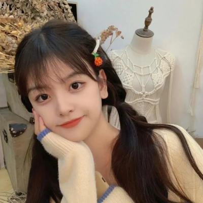 号舱房的女人 影片详图